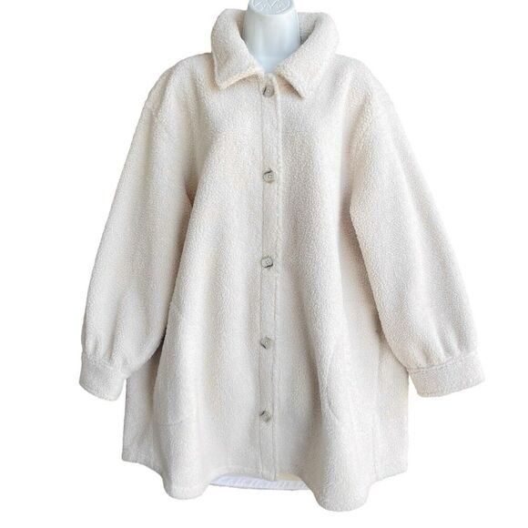 Spanx Luxe Fleece Shacket Plus Size 3X Cream Cozy Pockets Oversized Jacket - Picture 2 of 5
